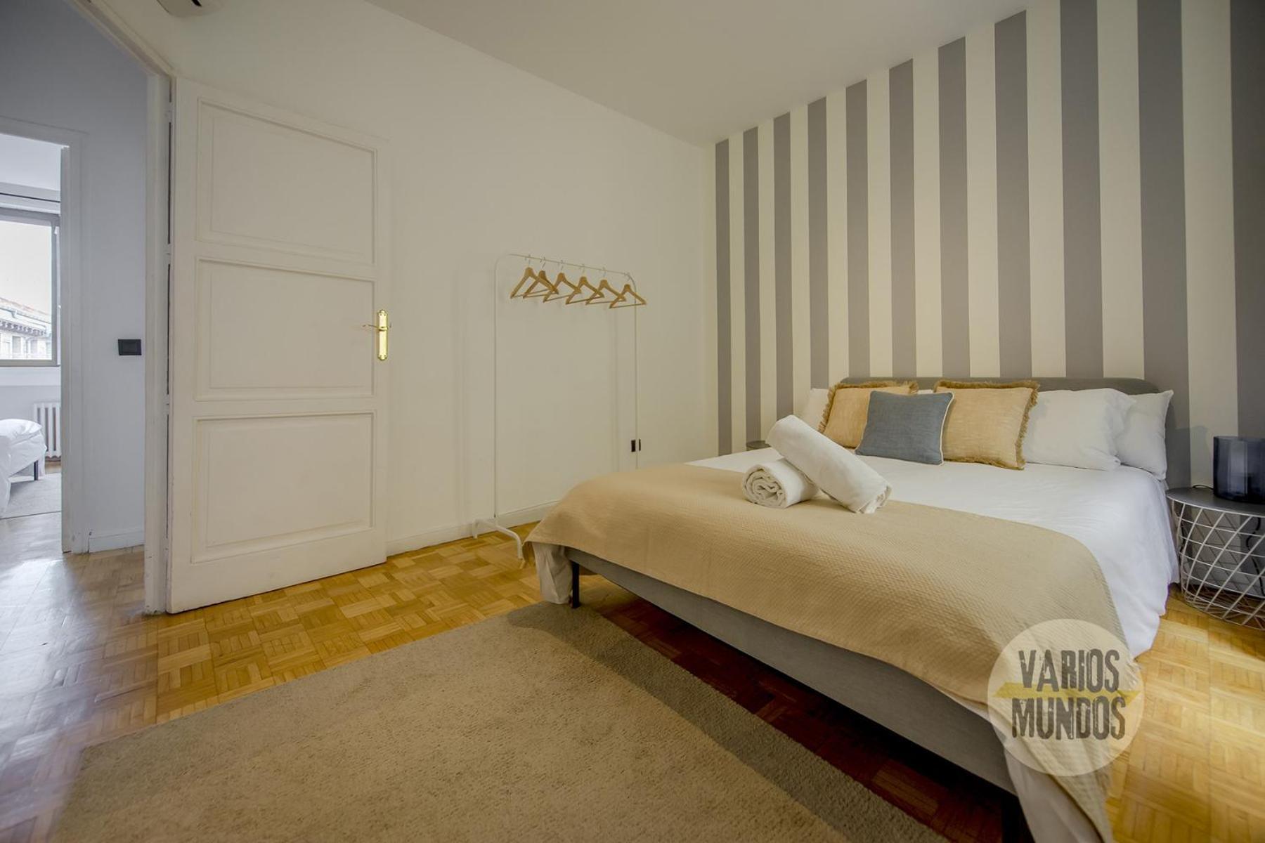 Apartamento De 4Hab En La Latina Con Vistas A Madrid Centro Exteriör bild